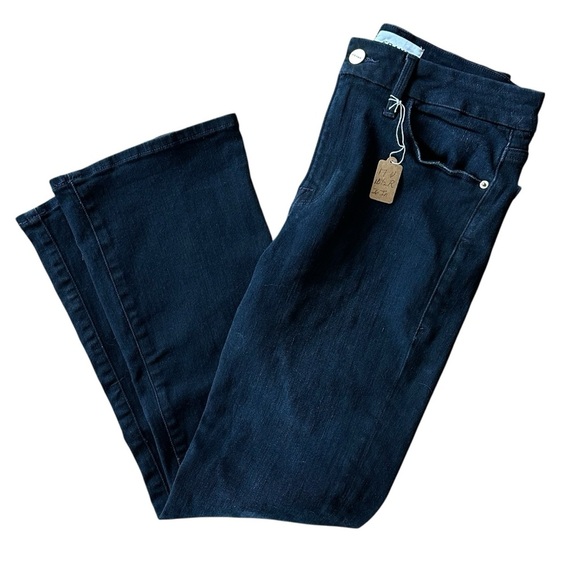 Frame Denim Denim - 🌴 Frame Le Crop Mini Boot Dark Wash Jeans Sz 27 EUC